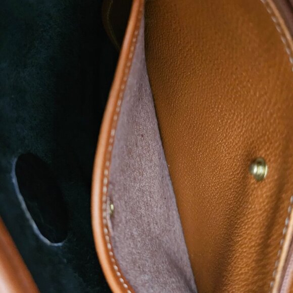 Dooney & Bourke All Weather Leather Spectator Bag Vintage Crossbody Bag - Picture 8 of 16